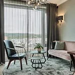 Radisson Blu Caledonien Hotel, Ξενοδοχείο 4*