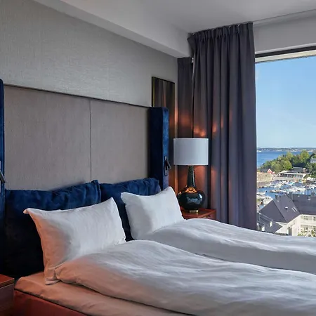 ラディソン ブルー カレドニアン クリスチャンサン ホテル クリスティアンサン