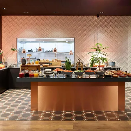 ラディソン ブルー カレドニアン クリスチャンサン ホテル 4*