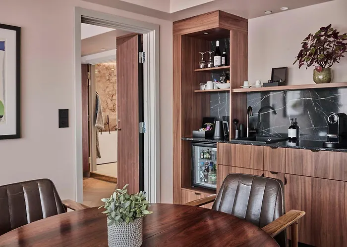 Radisson Blu Caledonien Hotel, Hotel Kristiansand