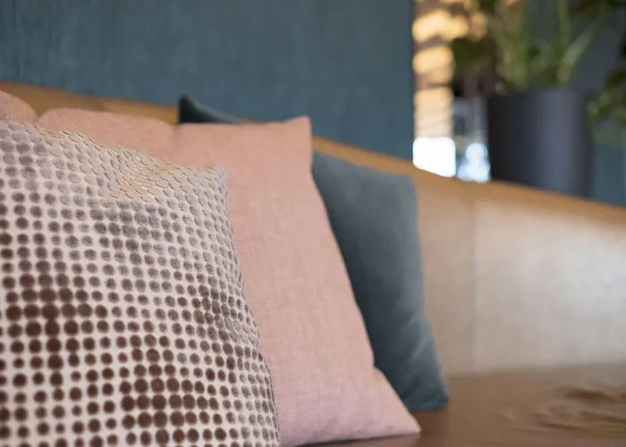 Radisson Blu Caledonien Hotel, 4*