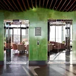 Radisson Blu Caledonien Hotel, 4*