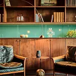 Radisson Blu Caledonien Hotel, فندق