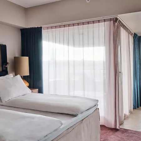 Radisson Blu Caledonien Hotel, 4* Κρίστιανσαντ