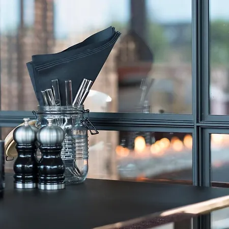 Radisson Blu Caledonien Hotel, 4*